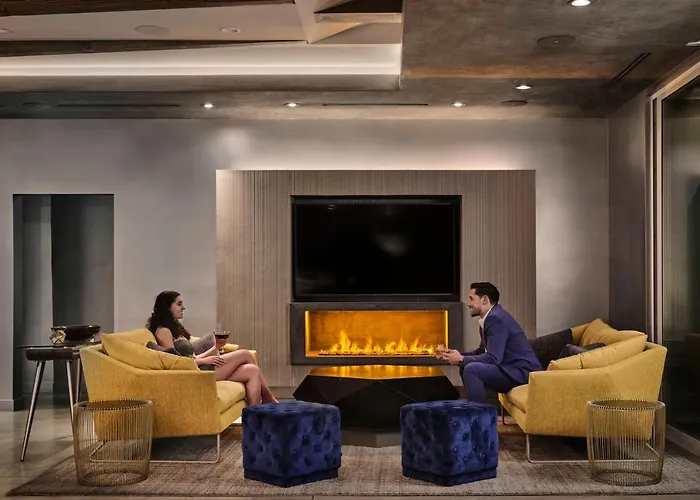 Sunset Marquis Hotel
